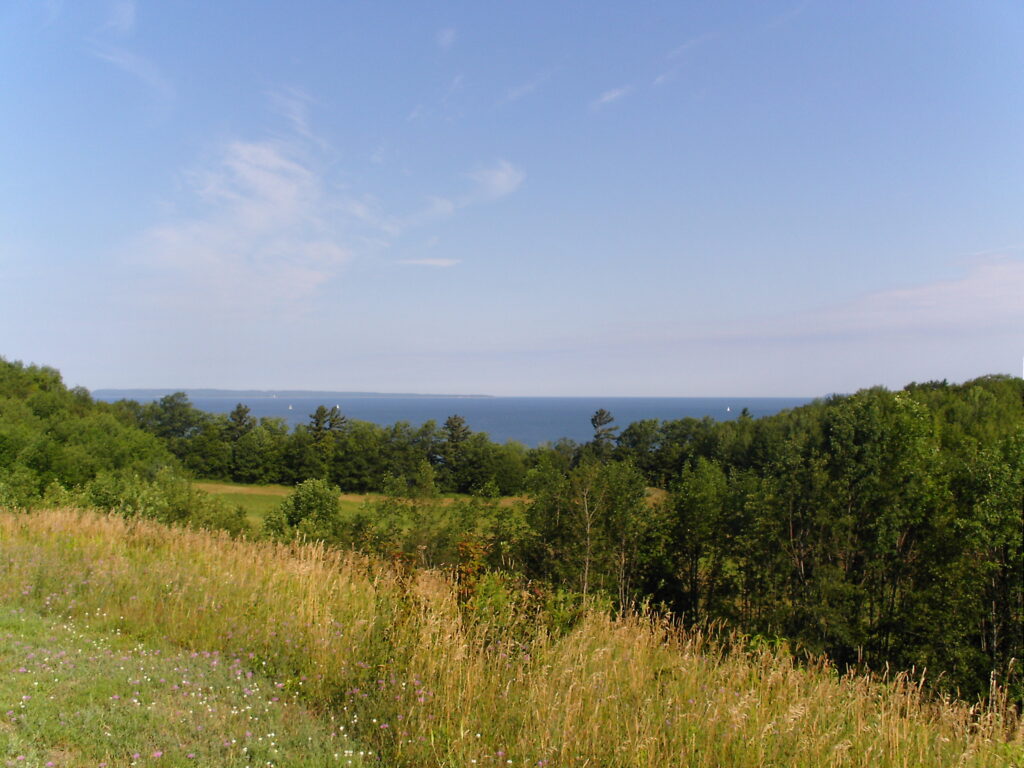 Bayview Trail overlook